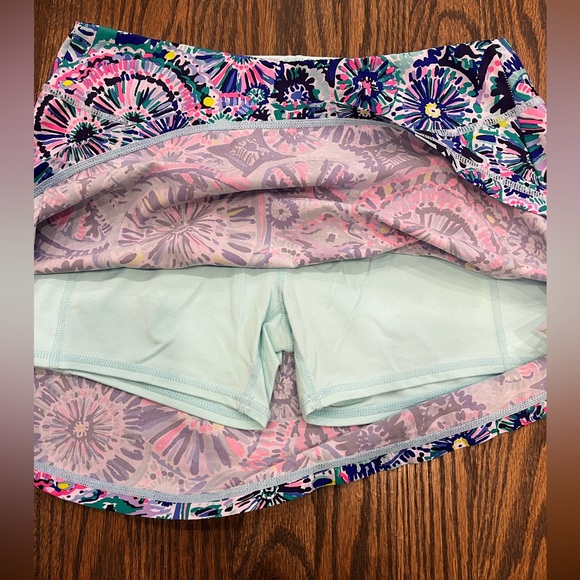 Lilly Pulitzer Luxletic Skort XS Aila UPF 50+ - Picture 4 of 6